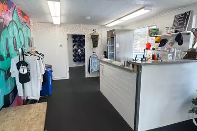 175 Central St, Saugus, MA 01906 - Photo 3