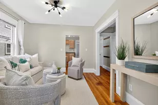 187 Florence St, Boston, MA 02131 - Photo 3