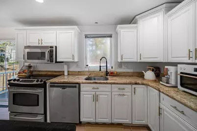 491 S West Street, Agawam, MA 01030 - Photo 19