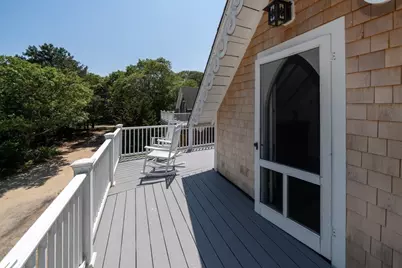 9 Brunswick, Oak Bluffs, MA 02557 - Photo 27