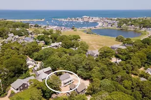 9 Brunswick, Oak Bluffs, MA 02557 - Photo 5