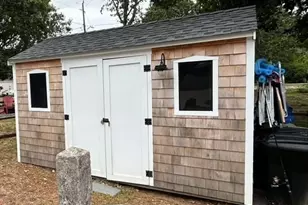 9 Brunswick, Oak Bluffs, MA 02557 - Photo 31
