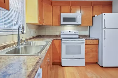 2 Constitution Street #C, Methuen, MA 01844 - Photo 7