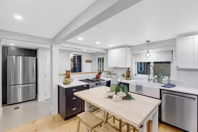 7 Summer St #7, Newburyport, MA 01950 - Photo 1