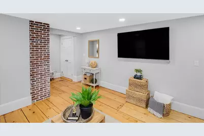 7 Summer St #7, Newburyport, MA 01950 - Photo 9