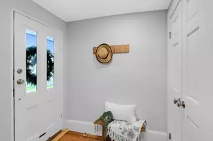 7 Summer St, Newburyport, MA 01950 - Photo 5