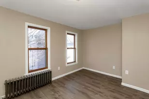 49 View St, Holyoke, MA 01040 - Photo 23