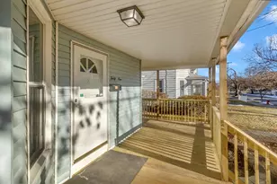 49 View St, Holyoke, MA 01040 - Photo 33