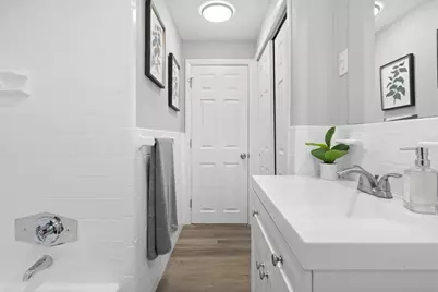 68 Charles St, Boston, MA 02136 - Photo 11