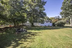 10 Walter St, Norton, MA 02766 - Photo 3