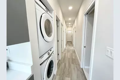 23 Newport St #3, Boston, MA 02125 - Photo 5