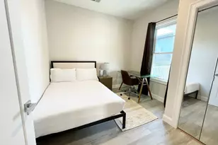 23 Newport St, Boston, MA 02125 - Photo 15