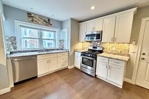 266 Lexington St, Boston, MA 02128 - Photo 9