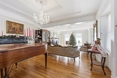 204 Village St, Medway, MA 02053 - Photo 7