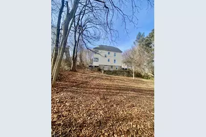 7 3rd Ave, Dudley, MA 01571 - Photo 17