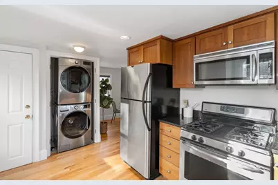 70 Albion St #3, Somerville, MA 02143 - Photo 7
