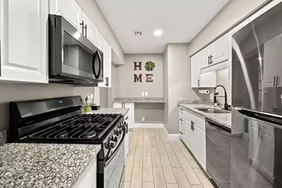 110 Dean St #93, Taunton, MA 02780 - Photo 11