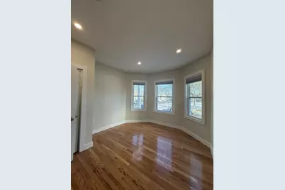 40 Central St #2, Haverhill, MA 01830 - Photo 9
