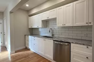 40 Central St, Haverhill, MA 01830 - Photo 3