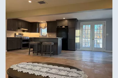 23 Orchard, Saugus, MA 01906 - Photo 3