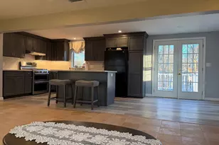 23 Orchard, Saugus, MA 01906 - Photo 3