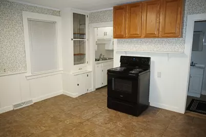 39 Burt Street #1, Berkley, MA 02779 - Photo 5