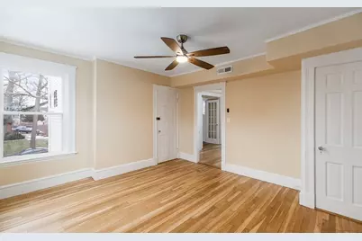 13 Washington #2, Beverly, MA 01915 - Photo 9