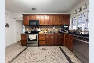 10-12 Webster St #1, Winchester, MA 01890 - Photo 3