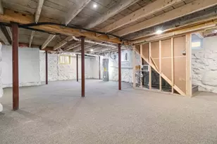 12 Cottage St, Stoneham, MA 02180 - Photo 15