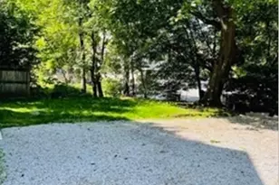 12 Cottage St, Stoneham, MA 02180 - Photo 13