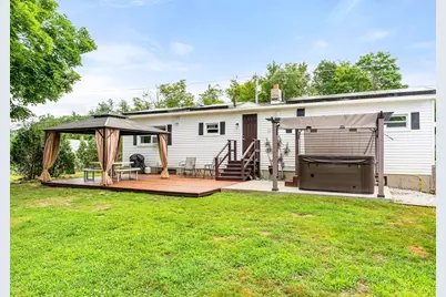 520 S Main St, Orange, MA 01364 - Photo 21