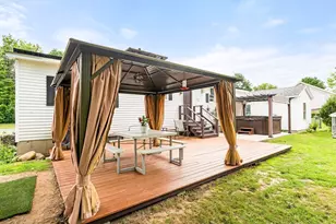 520 S Main St, Orange, MA 01364 - Photo 23