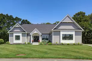 42 Aubin, Seekonk, MA 02771 - Photo 1