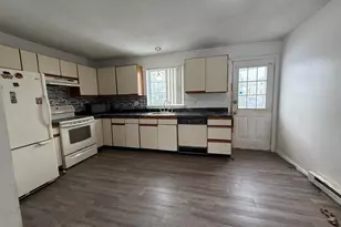 189 Essex St, Springfield, MA 01151 - Photo 11