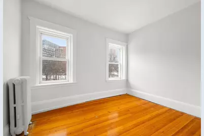 6 Parkway Rd #6, Brookline, MA 02445 - Photo 11