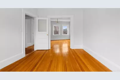 6 Parkway Rd #6, Brookline, MA 02445 - Photo 5
