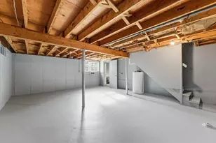 13-15 Decatur St, Springfield, MA 01151 - Photo 37