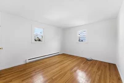 13-15 Decatur Street, Springfield, MA 01151 - Photo 15