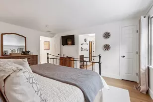 610 Ridgefield Cir, Clinton, MA 01510 - Photo 19