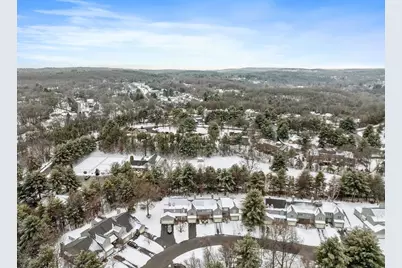 610 Ridgefield Cir #B, Clinton, MA 01510 - Photo 35