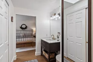 610 Ridgefield Cir, Clinton, MA 01510 - Photo 21