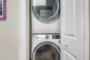 616 E 4th St, Boston, MA 02127 - Photo 15