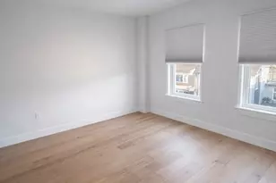 65 L St, Boston, MA 02127 - Photo 3