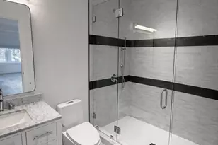 65 L St, Boston, MA 02127 - Photo 5