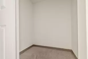 14 Heron St, Boston, MA 02132 - Photo 37