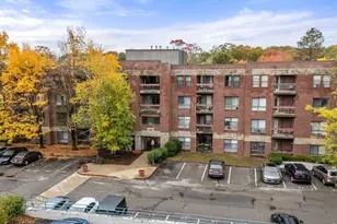 14 Heron St, Boston, MA 02132 - Photo 41