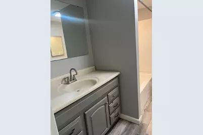 8 Wakefield Ave #3L, Wakefield, MA 01880 - Photo 9