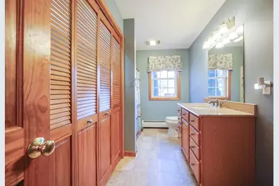 1380 North Brookfield Rd, Oakham, MA 01068 - Photo 21