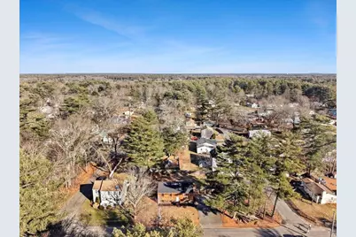 37 Annawon Dr, Halifax, MA 02338 - Photo 5