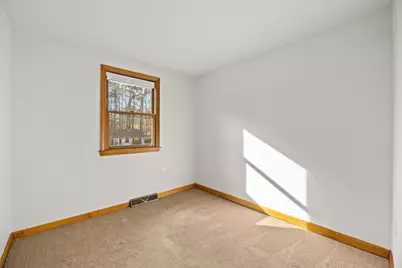 37 Annawon Dr, Halifax, MA 02338 - Photo 17